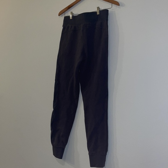 Lululemon Get Going Jogger in Dark Shadow - Picture 7 of 8